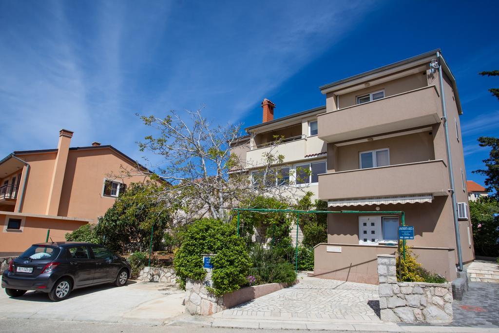 Apartments Tatjana Cres Bagian luar foto